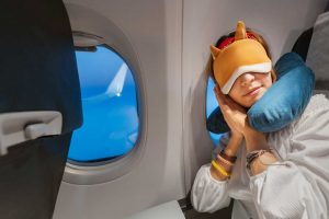 Accesorios que hacen más cómodo un viaje en avión